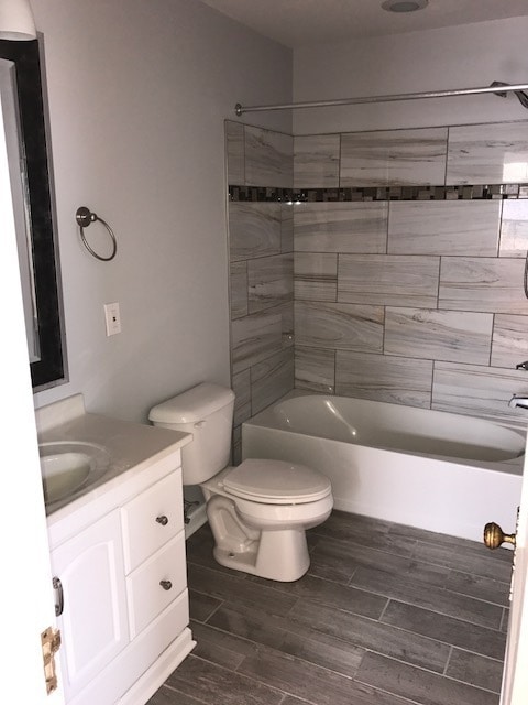 Building Photo - Updated 2 Bed 2.5 Bath House in Oakley