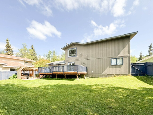 Building Photo - 11530 Echo St
