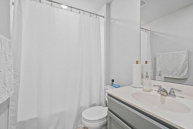 Building Photo - 9705 Kensley Rose Dr
