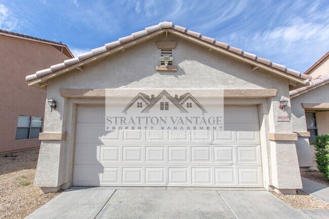 Building Photo - 9630 W Kingman St