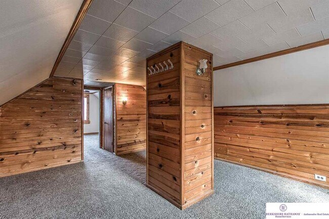 Building Photo - 2125 S 35th Ave