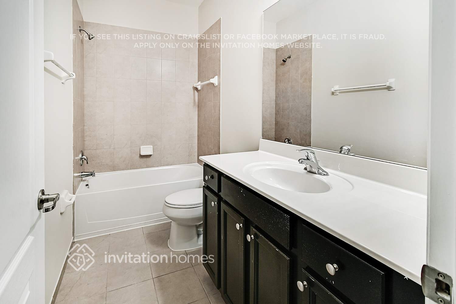 Building Photo - 9718 SW Purple Martin Way