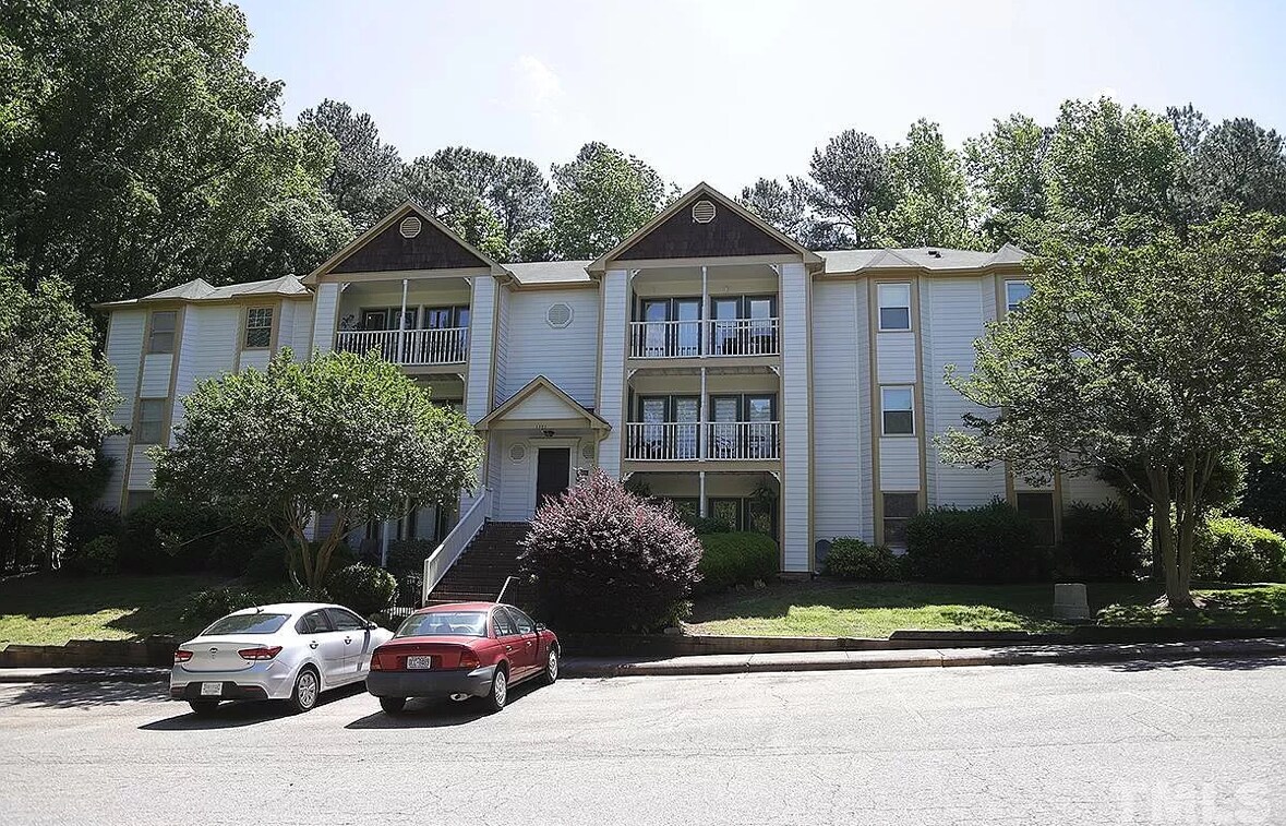 Building Photo - 1501 Creekwood Ct