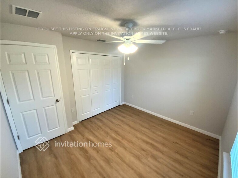 Building Photo - 158 Carmelite Ave NW