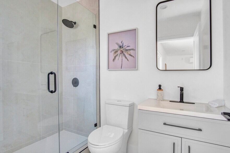 Building Photo - 18406 Jovan St