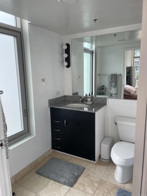 Building Photo - 425 W Beech St