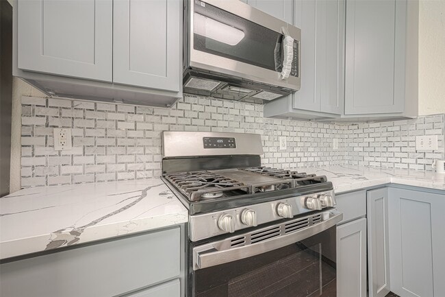 Building Photo - 19839 Rustic Lake Ln