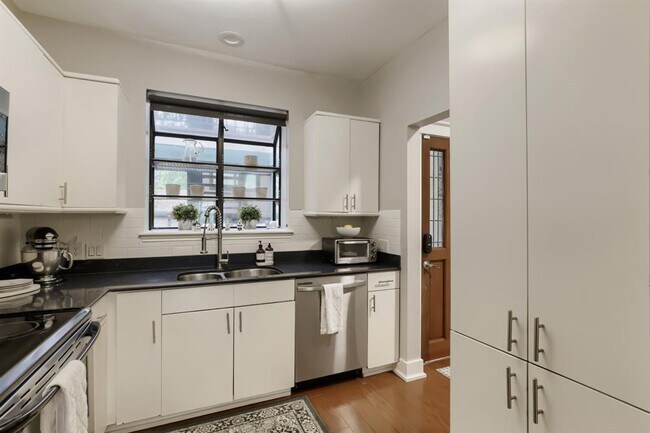 Building Photo - 1741 Spyglass Dr
