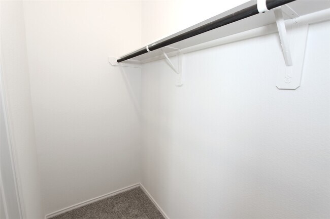 Building Photo - 2909 Bur Lndg Ln