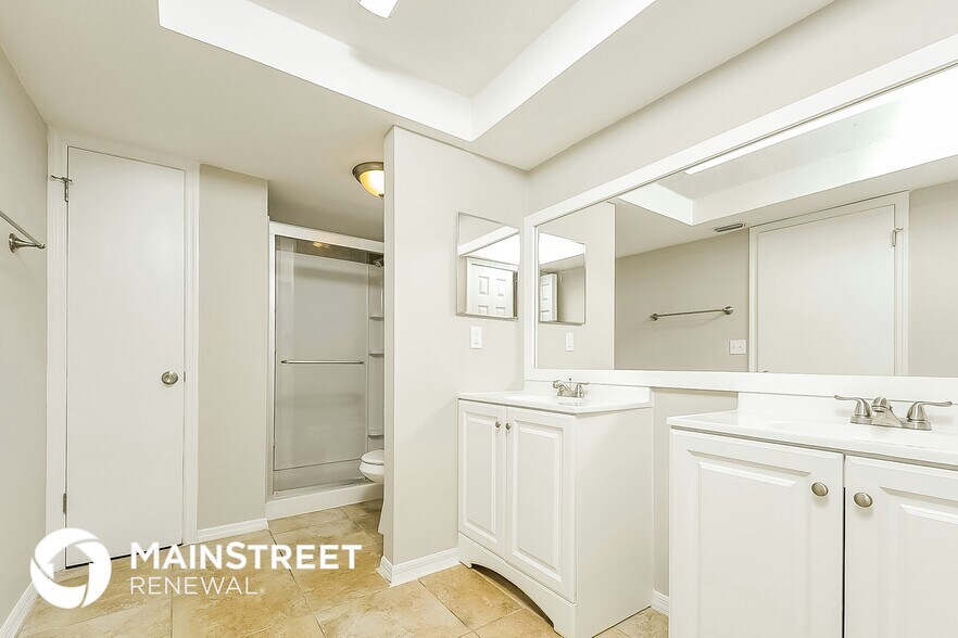Building Photo - 2902 Ripplewood Dr