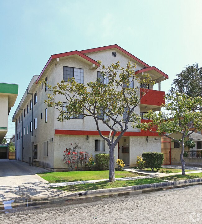 Building Photo - Cranbrook
