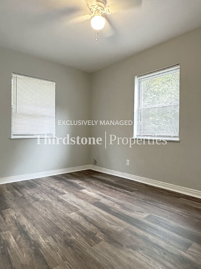 Building Photo - 3048 W 19th St