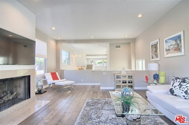 Building Photo - 2906 2nd St