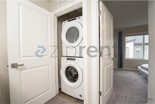 Building Photo - 23413 Edmonds Way