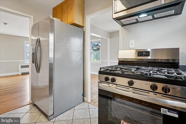 Building Photo - 4805 23rd St S