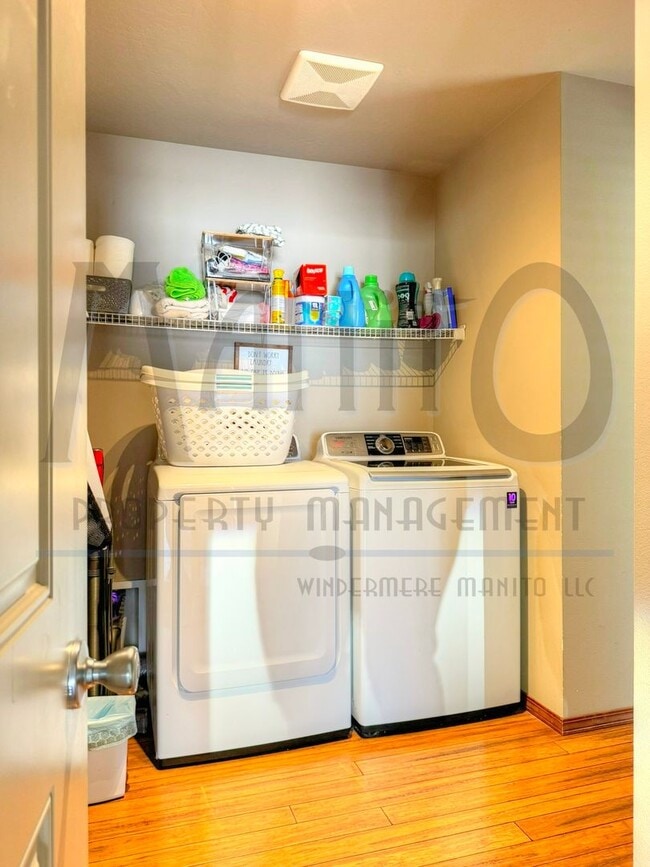 Building Photo - Open Concept Liberty Lake Home