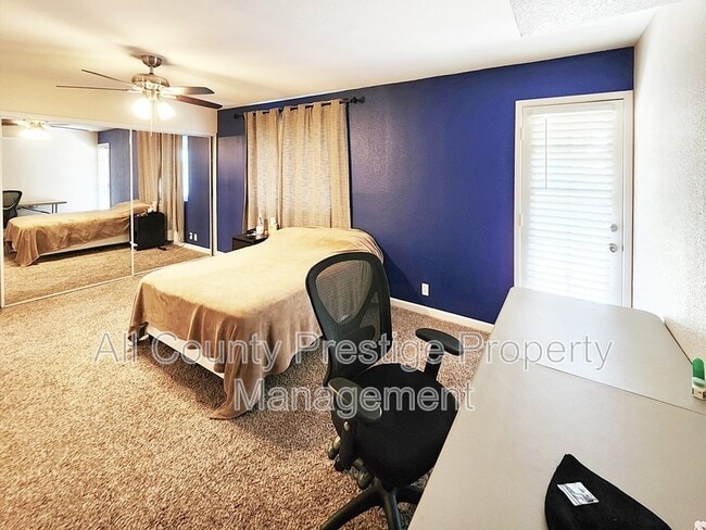 Building Photo - 4701 W Charleston Ave