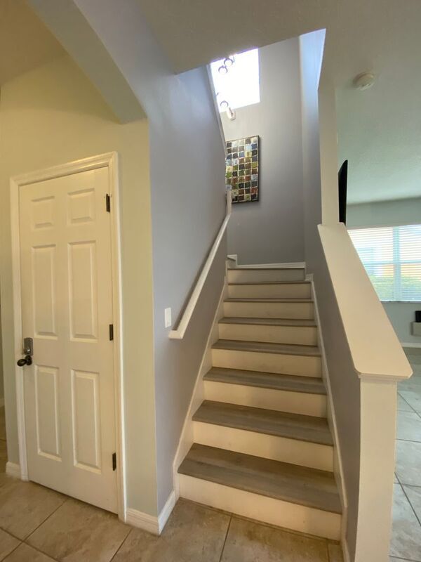 Building Photo - 541 Las Fuentes Dr