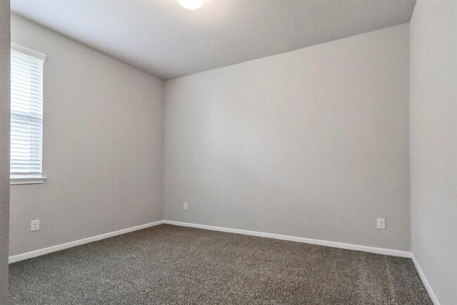 Building Photo - 5839 Brimstone Hill Ln