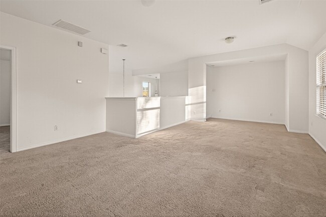 Building Photo - 12102 City Trek Ln