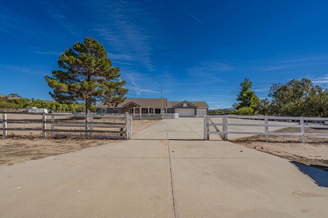 Building Photo - COMING SOON! Stunning 3-Bedroom Home on 2 Acres in Agua Dulce!