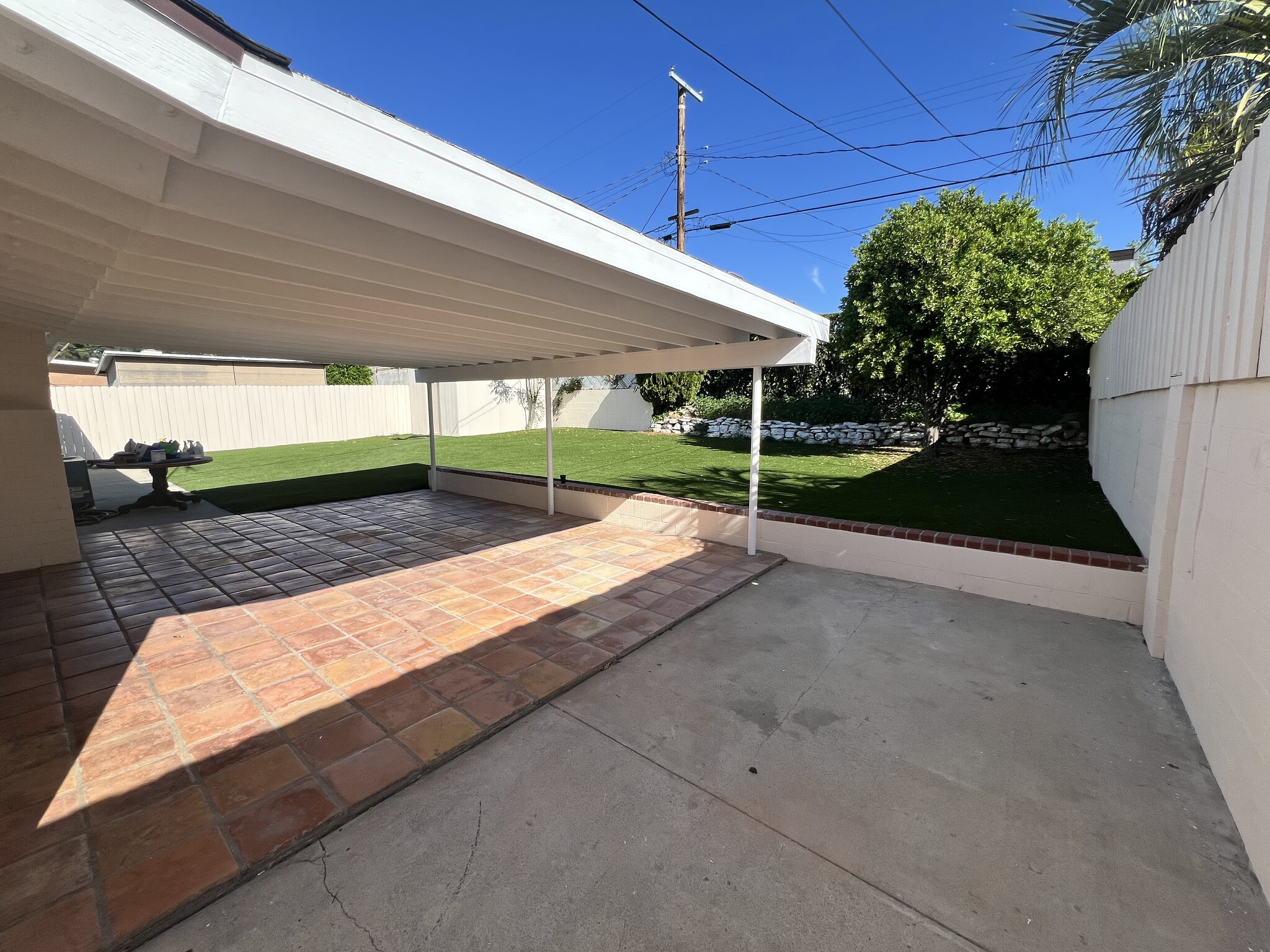 Covered Patio with Paver floors - 16725 Citronia St