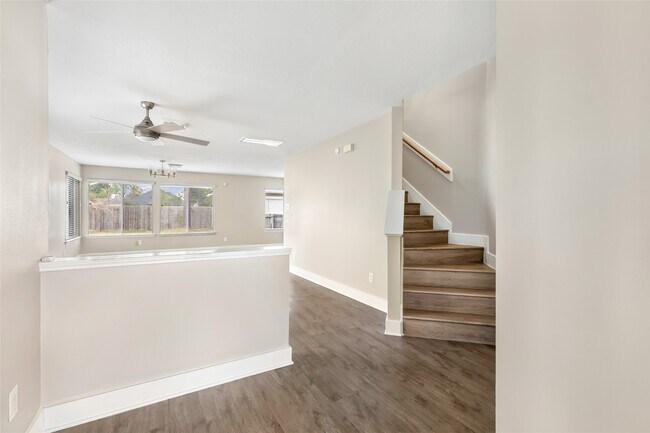 Building Photo - 19106 Spruce Bough Ln