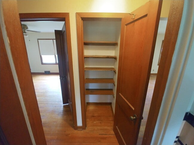 Building Photo - 2br House | Mt. Healthy |  Great Neighborhood