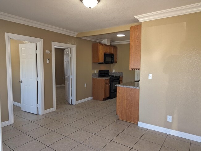 Building Photo - 6382 Los Robles Ave