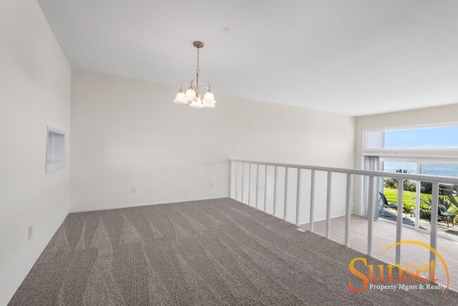 Building Photo - 4985 Coronado Ave