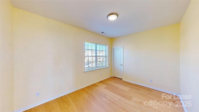 Building Photo - 8421 Cotton Press Rd