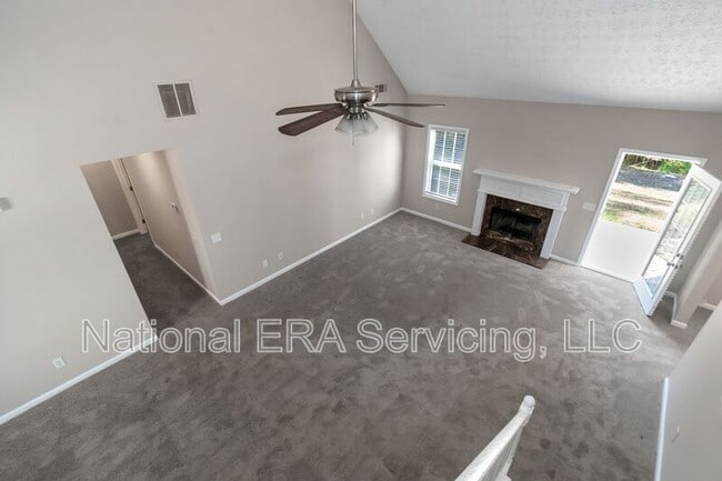 Building Photo - 355 Long Creek Dr