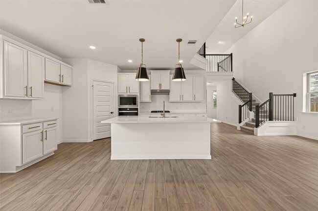 Building Photo - 7327 Blue Gentiana Ln