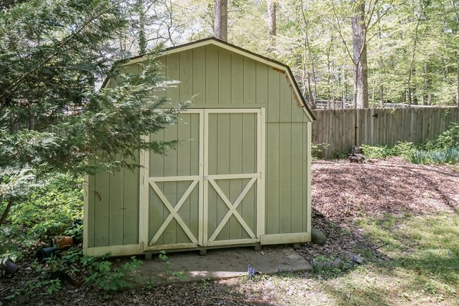 Building Photo - Sourwood