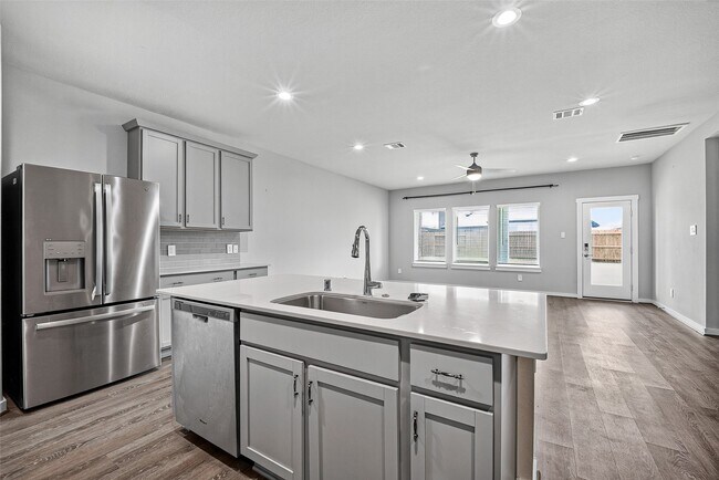 Building Photo - 13126 Lago Acero