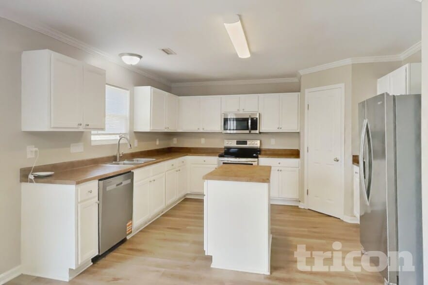 Building Photo - 6867 Horseback Lane