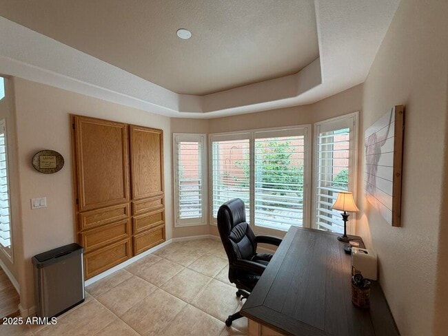 Building Photo - 9216 S 47th Pl