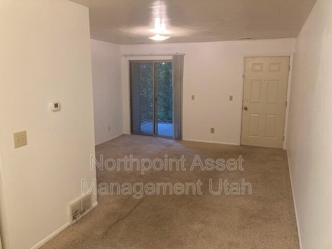 Building Photo - 4144 S Oak Meadows Dr