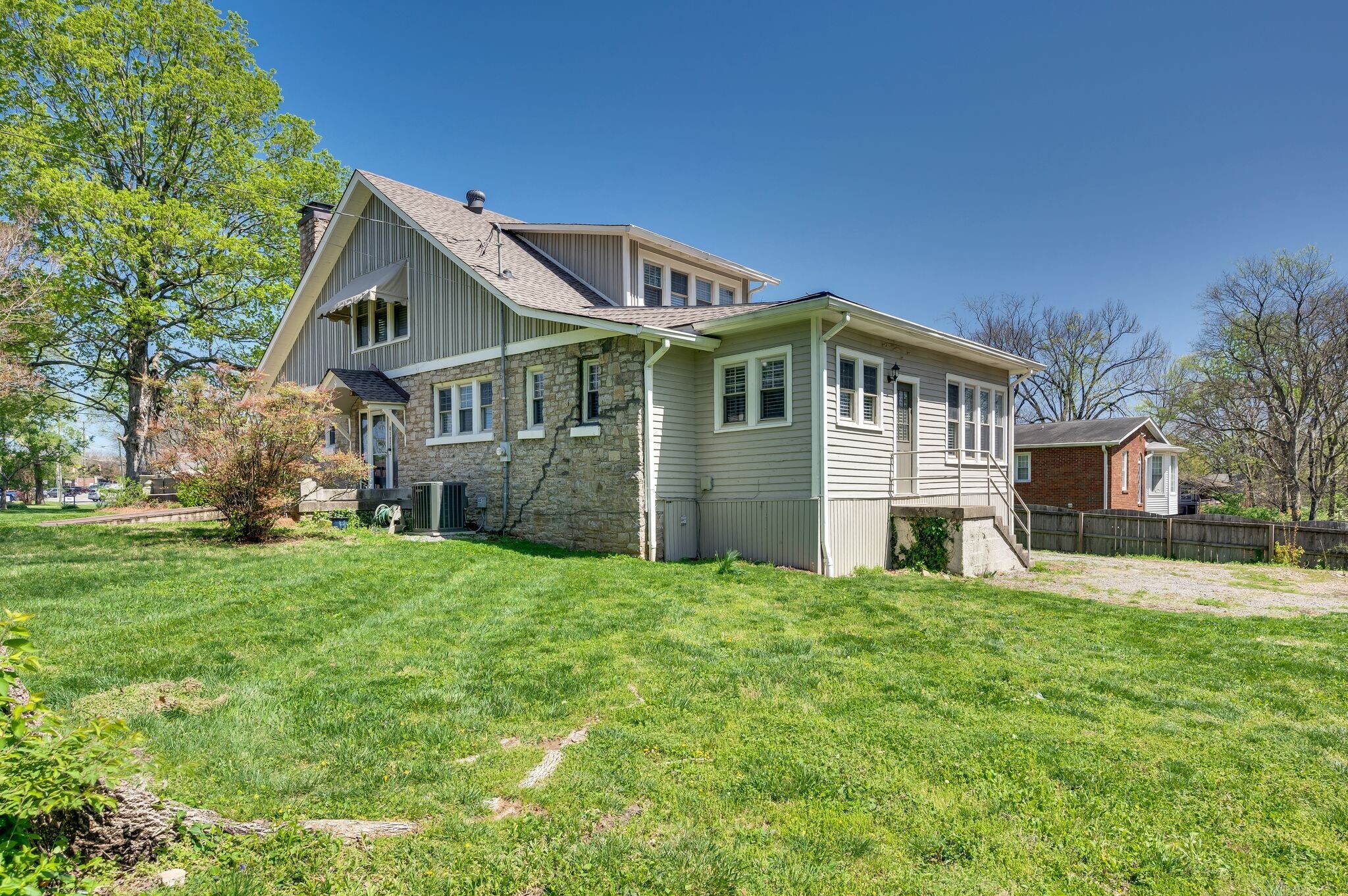 Building Photo - 4100 Granny White Pike