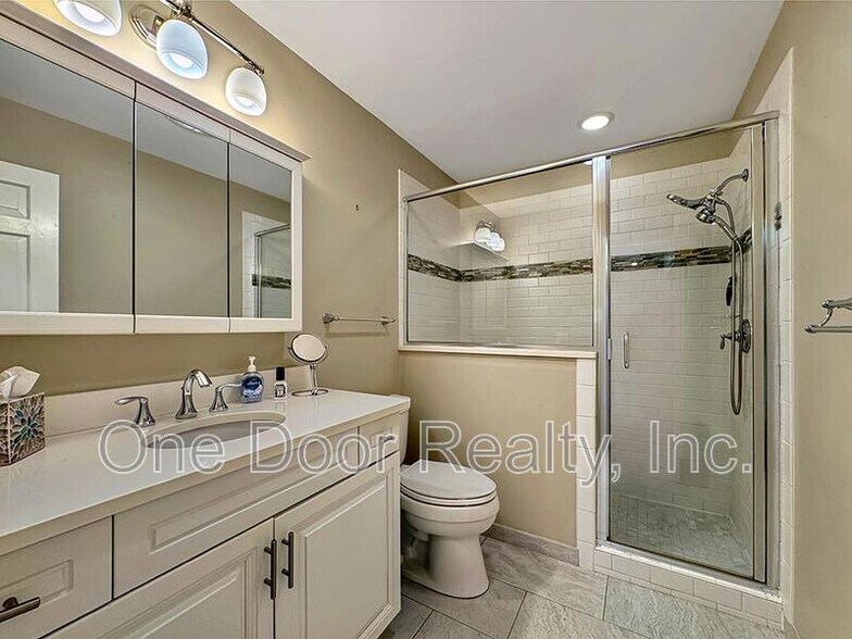 Building Photo - 609 Indian Springs Ct