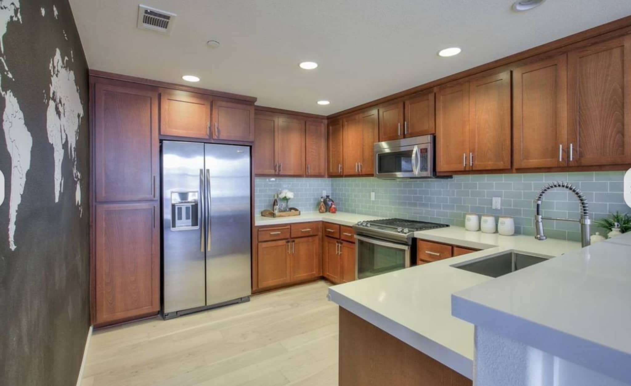 Kitchen - 2565 Day Sailor Ct