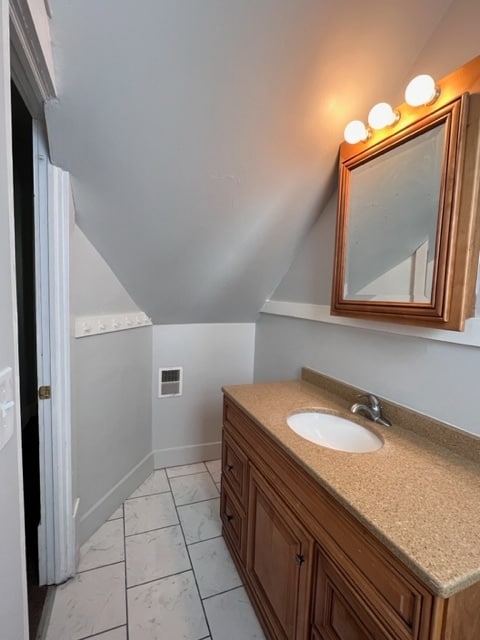 Building Photo - 500 N Institute Pl