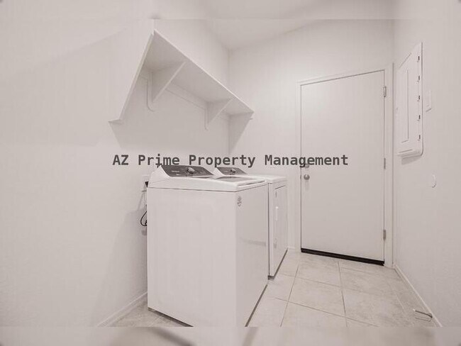 Building Photo - 4825 S 108th Ave