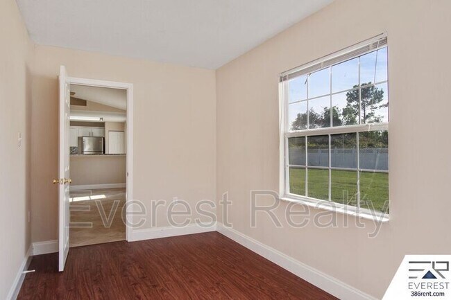 Building Photo - 66 Rockefeller Dr