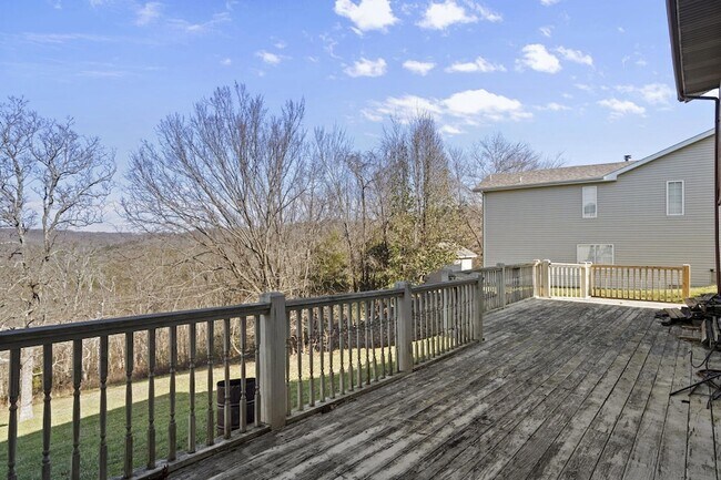 Building Photo - 42 Irish Hills Blvd