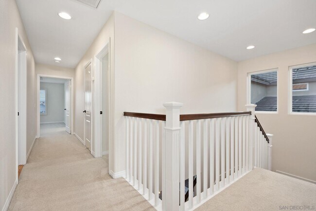 Building Photo - 5535 Porter Creek Rd