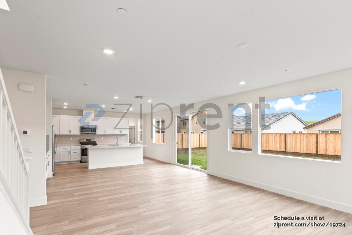 Building Photo - 5418 Paularo Wy