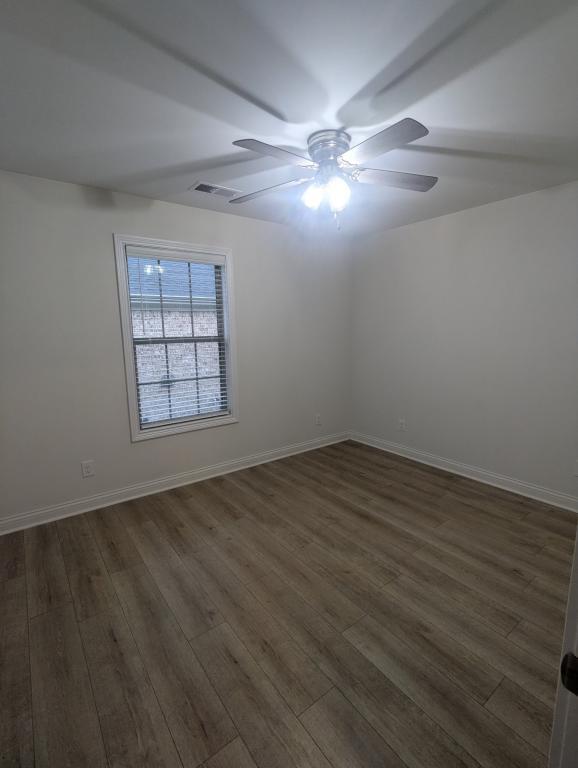 Building Photo - 651 Four Winds Dr