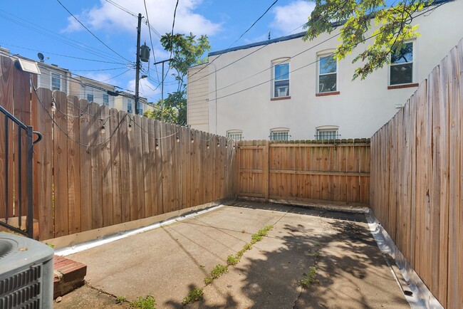 Building Photo - 2815 Orleans St