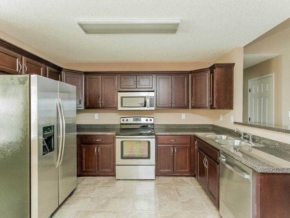 Building Photo - 7957 Gardendale Dr